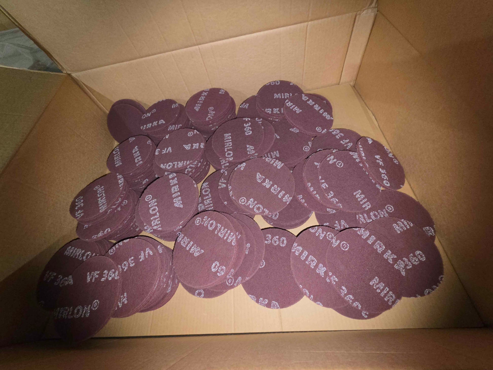 Mirka Mirlon scuff pads 18-232-VBF 5 inch 360 grit very fine surface prep pads