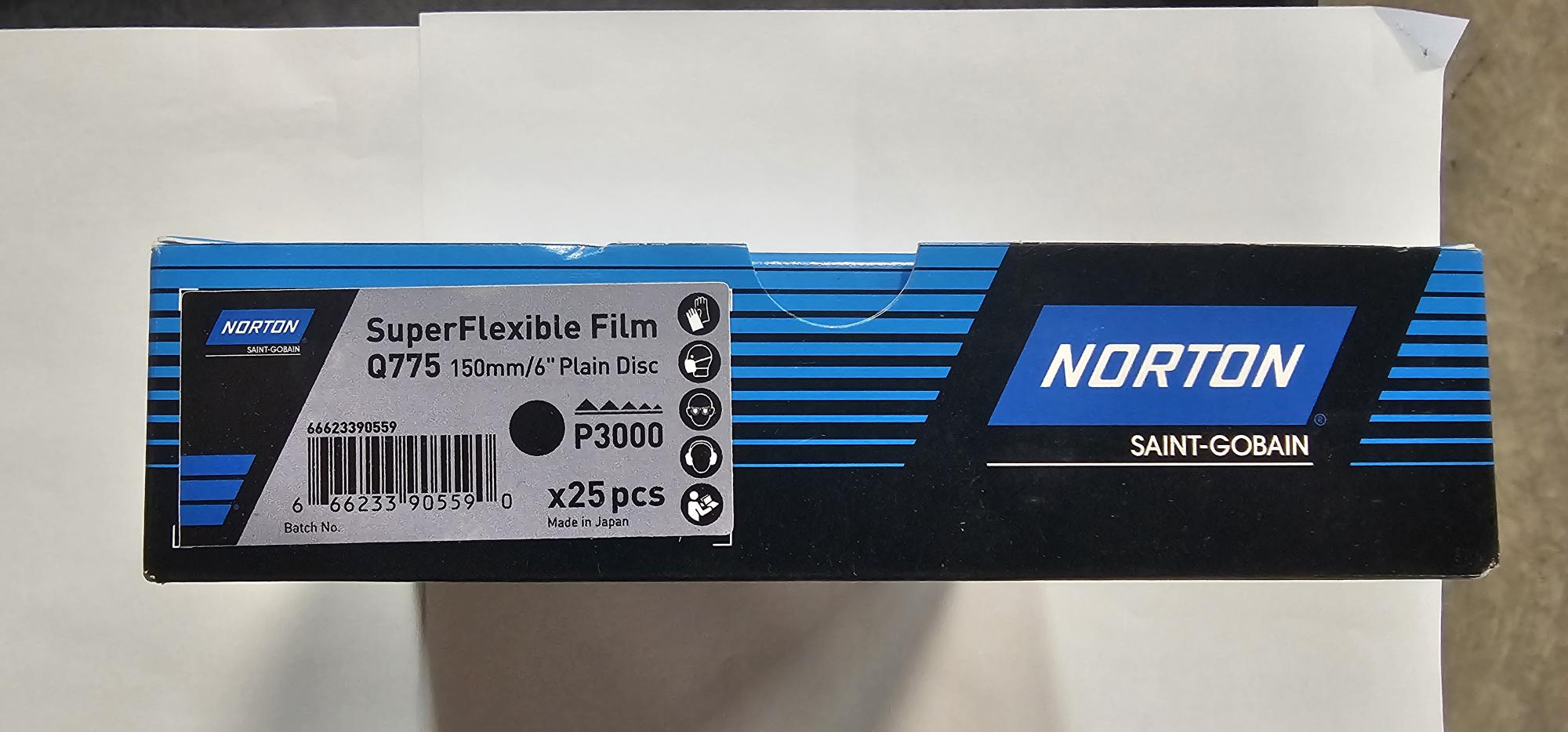 Norton® Q775, Super Flexible Film 90559 Anti-Loading Coat Sanding Disc, 6 in Dia, 3000 Grit