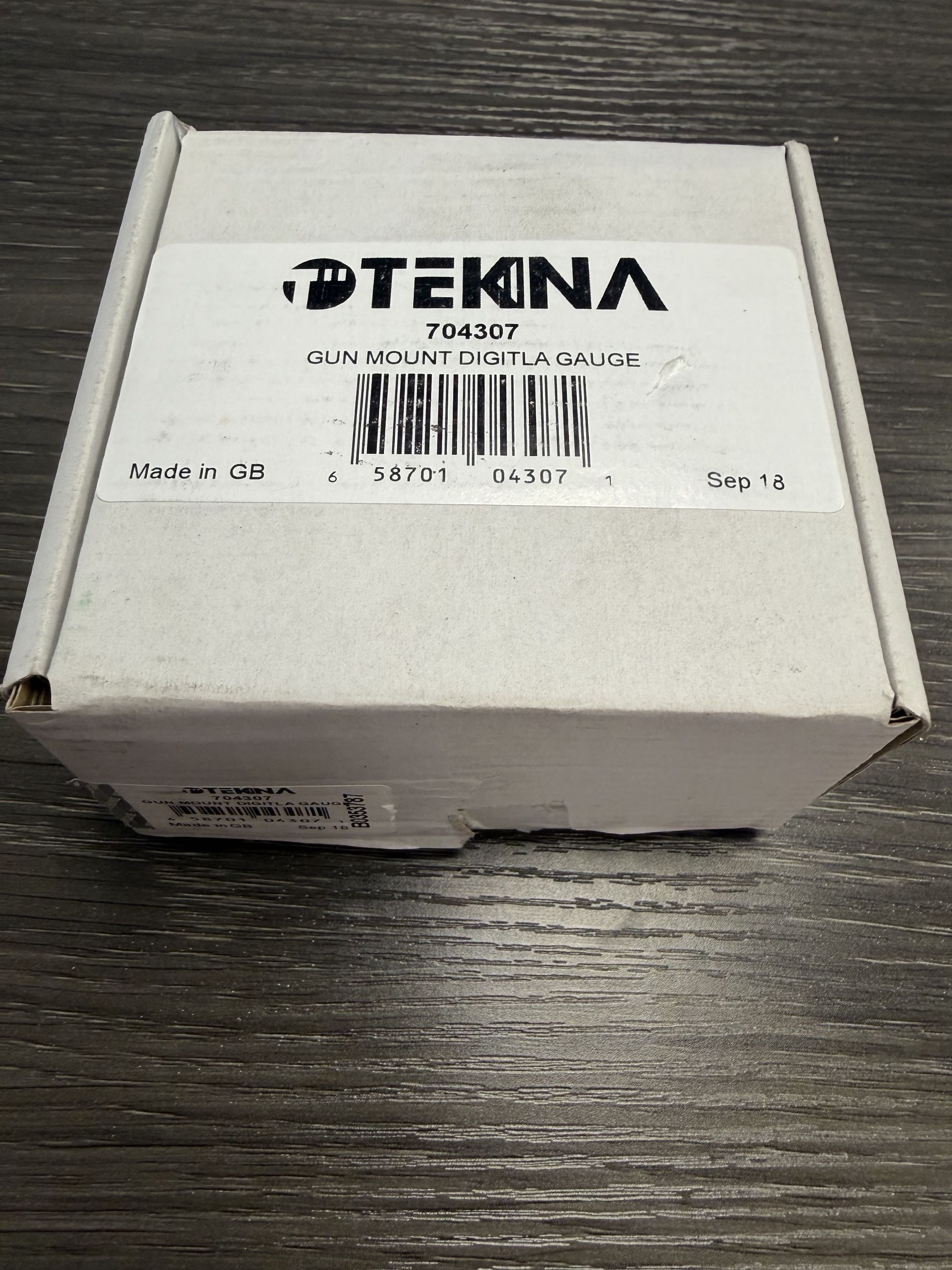DeVilbiss Tekna 704307 digital spray gun pressure gauge display