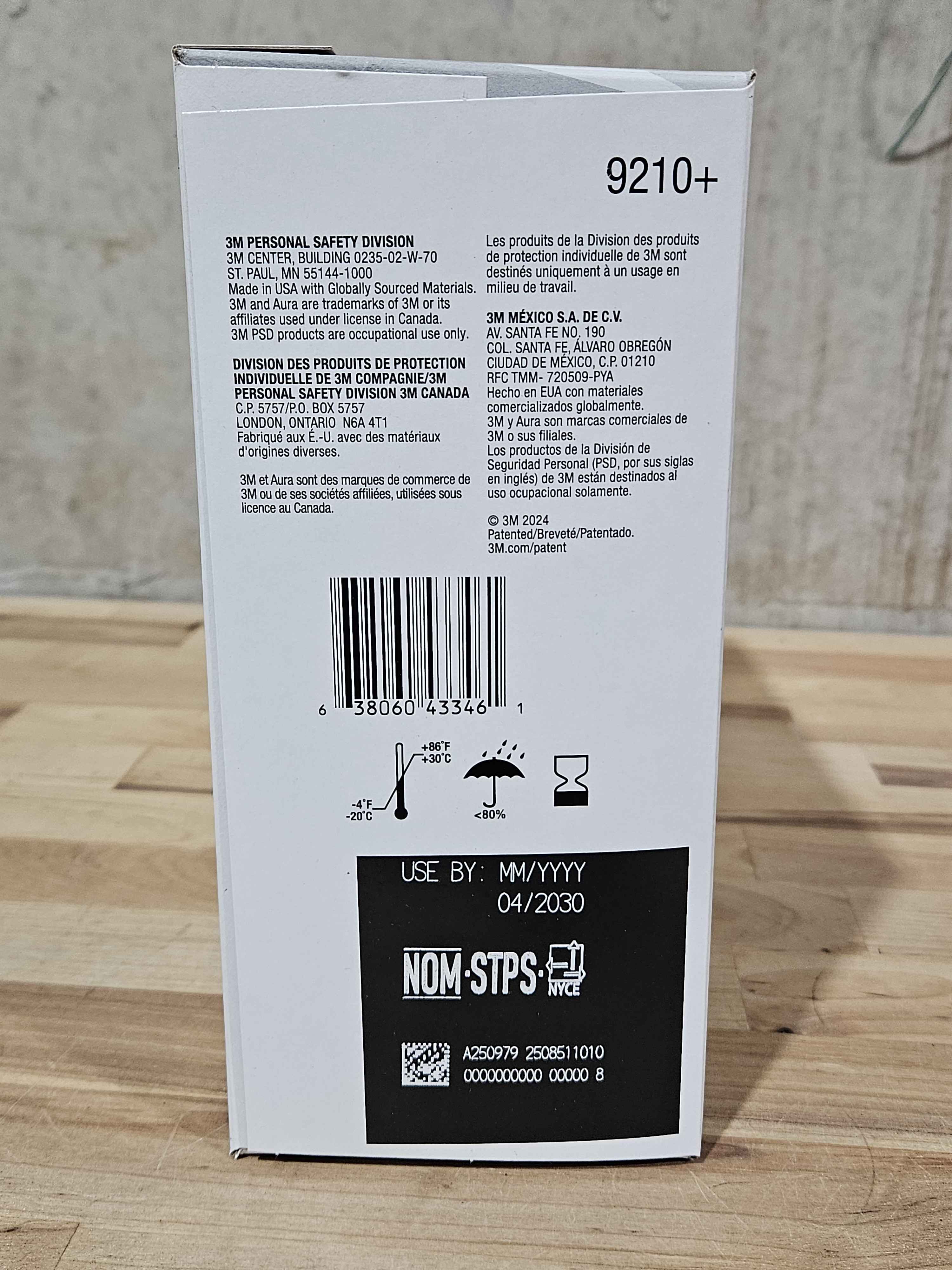 3M Aura 9210+ (plus) N 95 Particulate Respirator Face Mask