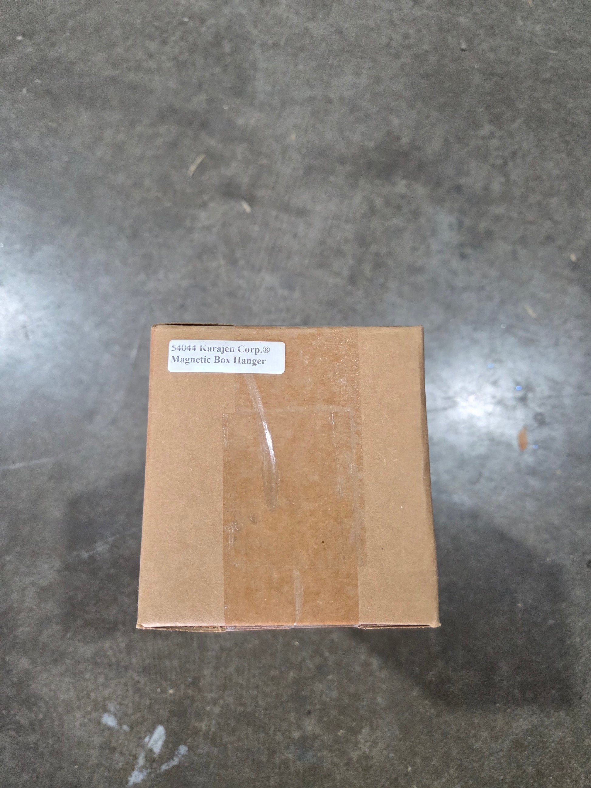 Karajen 54044 Magnetic Box Hanger 2 Piece System