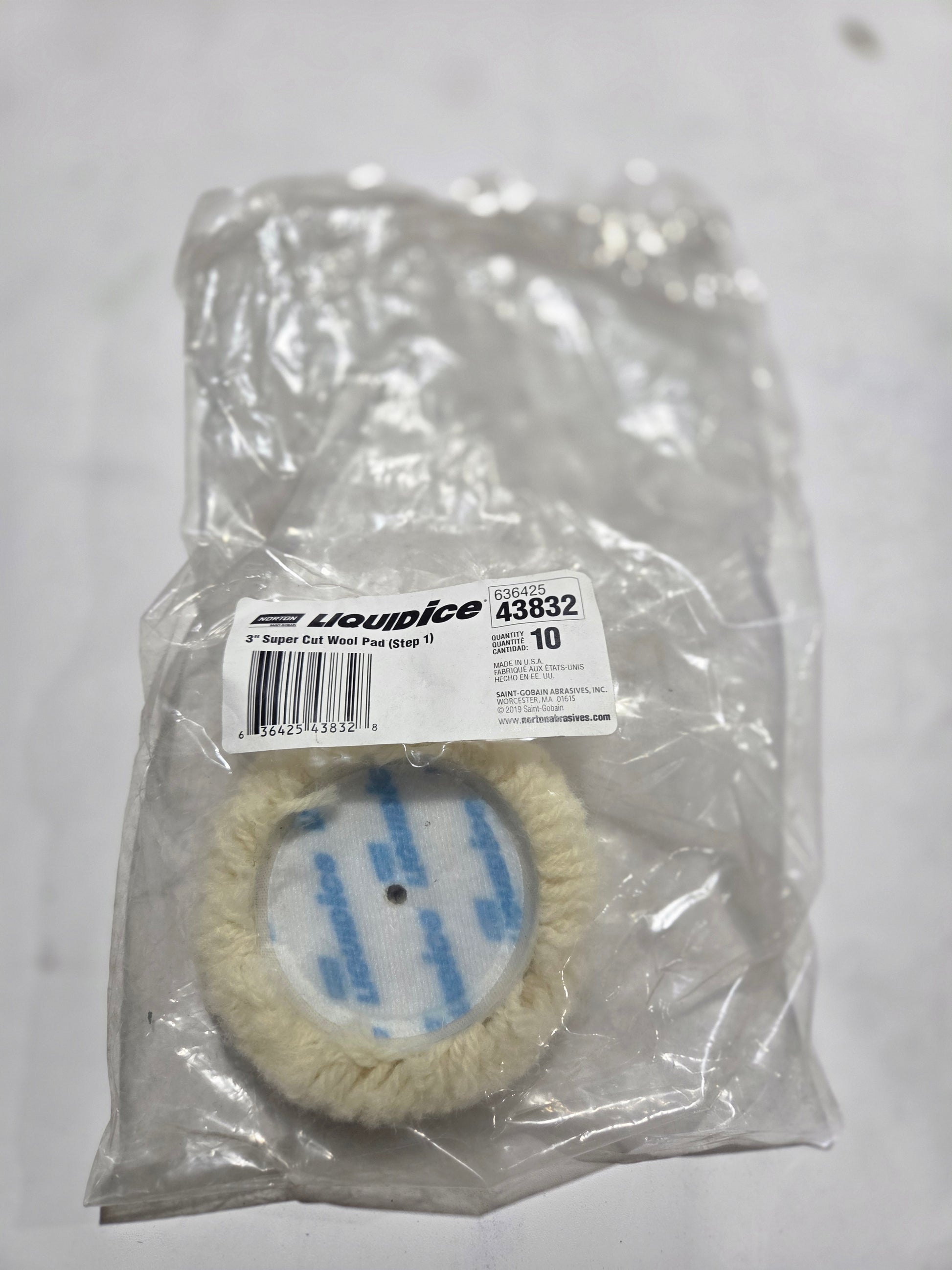 Norton 43832 Super Cut 3 inch wool pad hook and loop buffing polishing