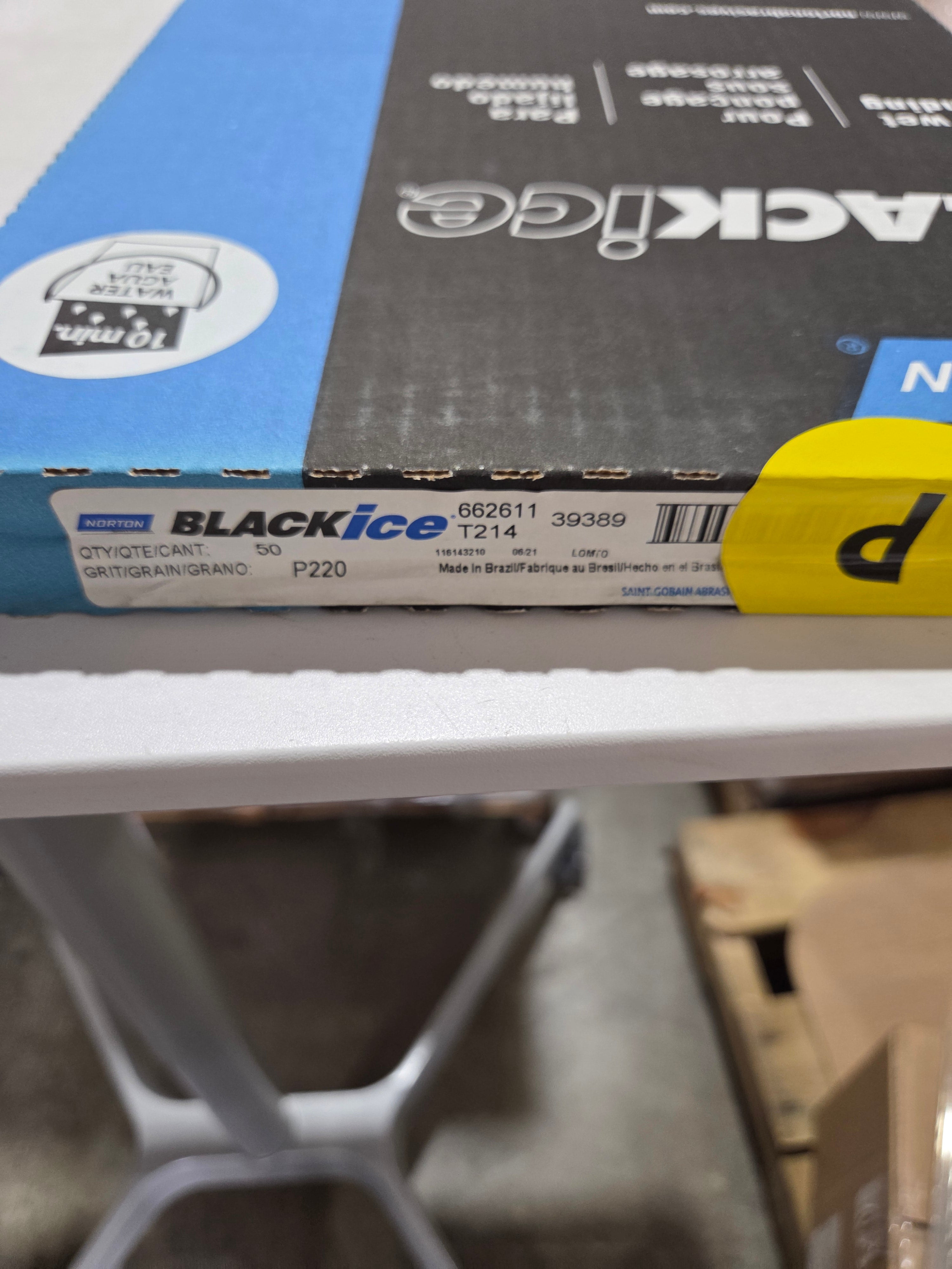 Norton Black Ice sanding sheets 39389 9x11 P220B waterproof silicon carbide 50 pack